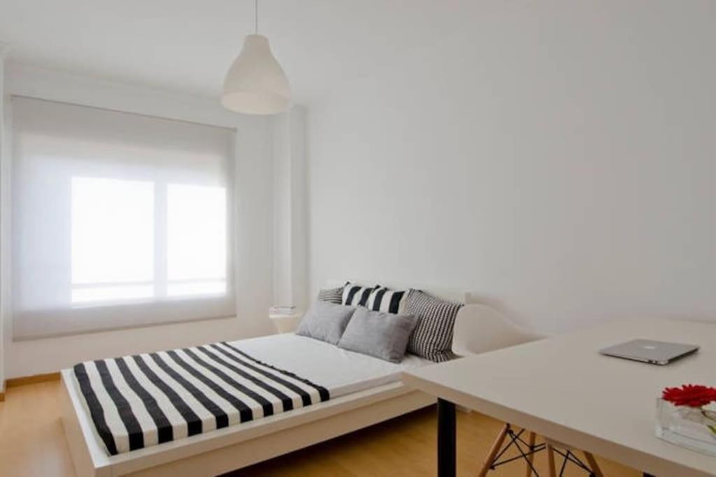Apartment New Office - Free Wifi & Parking - Self Check-in - Daikin Airco Lissabon